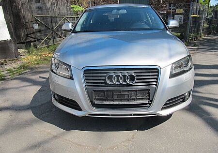 Audi A3 1.6 Ambiente Ambiente