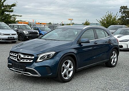 Mercedes-Benz GLA 200 LED Navi Kamera Anhängerk.