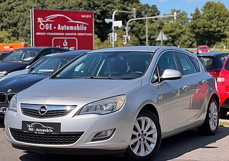 Opel Astra J 1.6 Lim. Cosmo/Tempomat/2.Hand