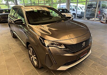 Peugeot 5008 Allure Pack Leder Navi Kamera 7Sitzt