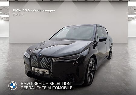 BMW iX xDrive50 AHK Driv.Assist.Prof Autobahn-Assist