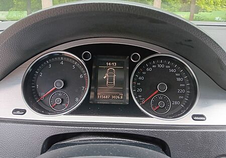 VW Passat CC Volkswagen 1.8 TSI DSG -