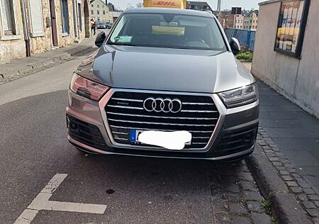 Audi Q7 3.0 TDI quattro tiptronic -