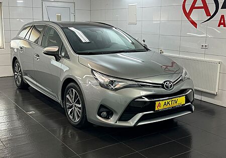 Toyota Avensis 2.0 D-4D Touring Sports Business Edition