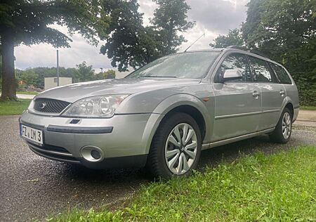 Ford Mondeo 2.5 V6 Ghia