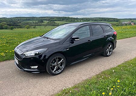Ford Focus 1,5 EcoBoost 134kW ST-Line Turnier ST-Line