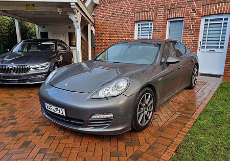 Porsche Panamera 3.6+Sport Chrono+Keyl.+PDK+BOSE+Kamera+