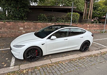 Tesla Model 3 gebraucht kaufen Tesla Model 3 Allradantrieb mit Dualmotor Performa...