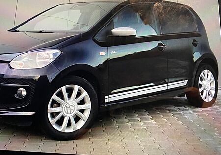VW Up Volkswagen ! 1.0 44kW club ! club !
