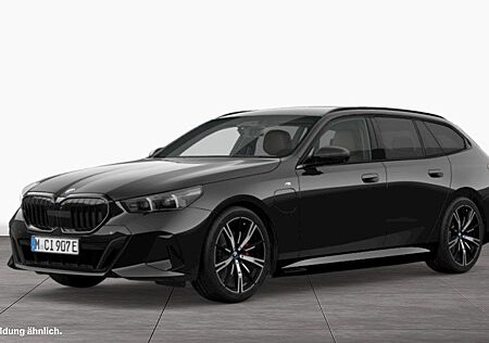 BMW 530e xDrive Touring M Sport AHK LiveCockpitProf