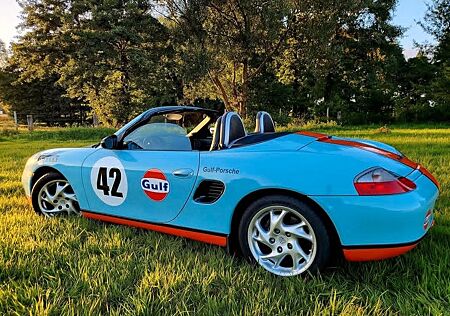 Porsche Boxster 986, Gulf-Design, AT-Motor 4000km