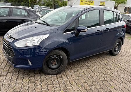 Ford B-Max Titanium