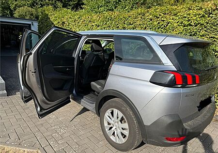 Peugeot 5008 BlueHDi 120 Active EAT6 Active