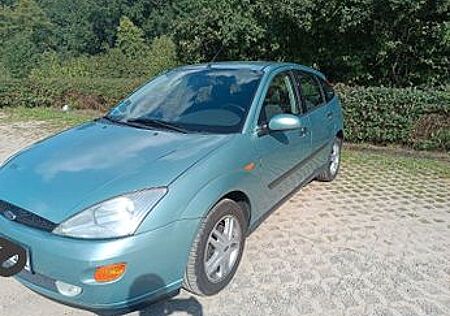Ford Focus 1.8 Ambiente Ambiente