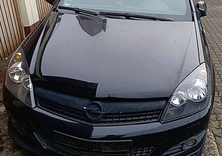 Opel Astra GTC 1.8 ECOTEC GTC