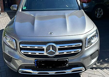 Mercedes-Benz GLB 220 d 4MATIC DCT -
