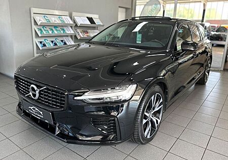 Volvo V60 T6 R Design AWD 1.Hand|Pano|Kamera|Garantie