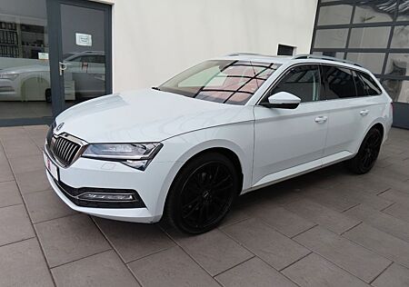 Skoda Superb 2.0 TDI Navi/AHK/Pano./Sound/Klima