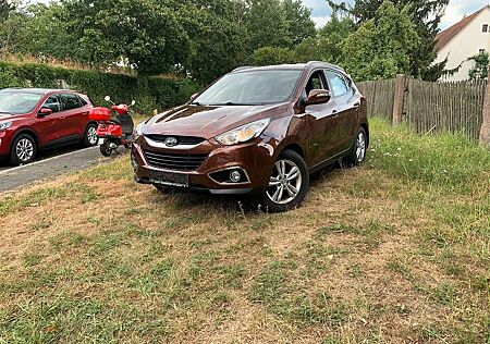 Hyundai ix35 1.6 GDI FIFA World Cup EDITION Gold 2WD...