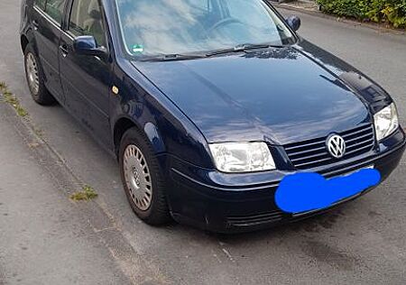 VW Bora Volkswagen 1.6 Comfortline Tüv Neu