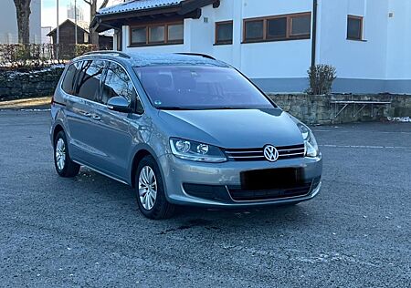 VW Sharan Volkswagen 2.0 TDI DSG 7 Sitz Kamera-Xenon-SH-AHK