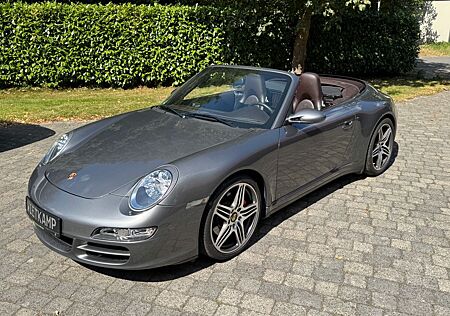 Porsche 997 Carrera 4S Cabrio