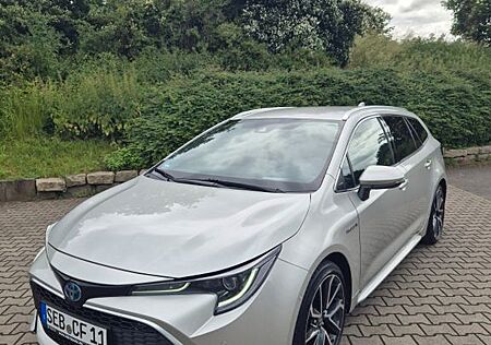 Toyota Corolla 2,0 Hybrid Lounge Touring Sports Lounge