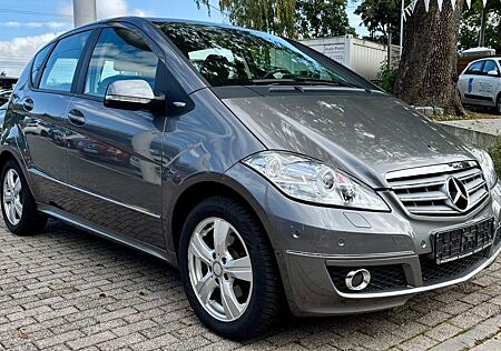 Mercedes-Benz A 200 A Klasse Bi-Xenon/Temp./Leder/PDC