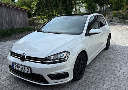 VW Golf Volkswagen 1.4 TSI 92kW BMT Highline Highline