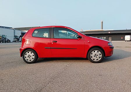 Fiat Punto 1.2 Scheckheft 47 tkm original