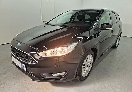 Ford Focus 1.0 EcoBoost Business Navi Winter