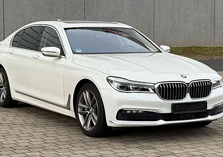 BMW 750i xDrive - Vollaustattung! orig. 89 TKM! TOP!