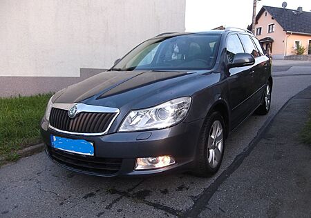 Skoda Octavia Combi 1.8 TSI DSG Elegance