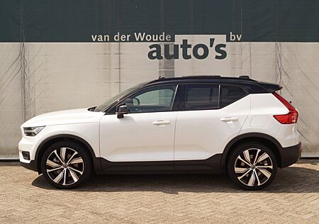 Volvo XC 40 XC40 Recharge P8 AWD R-Design -PANO-NAVI-ECC-