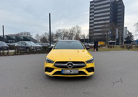 Mercedes-Benz CLA 35 AMG 4MATIC Shooting Brake Pano Night LED