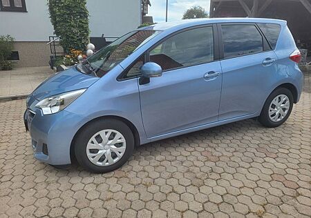Toyota Verso-S 1,33-l-Dual-VVT -