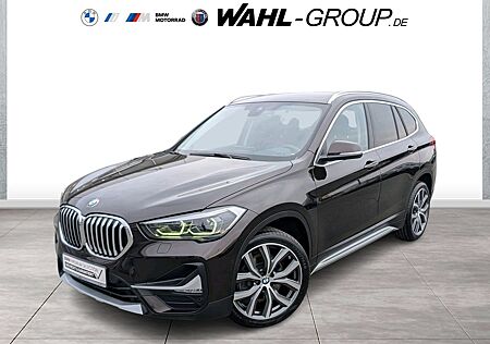 BMW X1 xDrive25d XLINE NAVI PLUS LED AHK LEDER HUD R