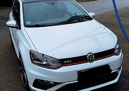 VW Polo Volkswagen 1.8 TSI DSG GTI Pano LED NAVI 1. Hand