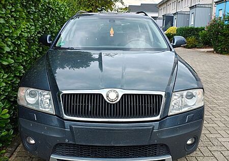 Skoda Octavia 2.0 TDI 4x4 Scout Combi Scout
