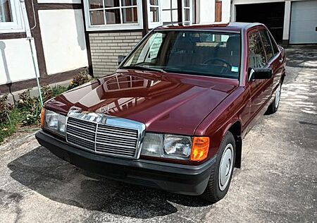 Mercedes-Benz 190