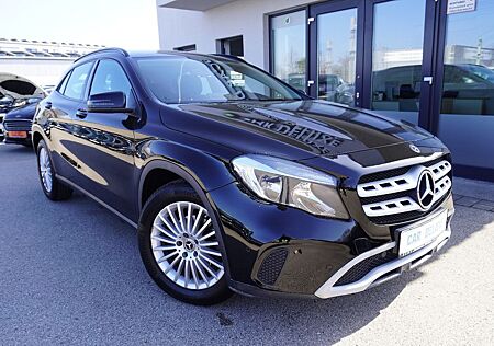 Mercedes-Benz GLA 180 *NAVI*TEMPOMAT*KAMERA*SEHR GEPFLEGT*