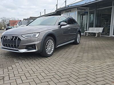 Audi A4 Allroad quat 45 TDI LED AHK ACC Lane Side Pan