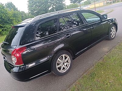 Toyota Avensis Combi Executive 2,2-l-D-CAT Executive
