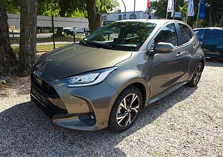 Toyota Yaris 1.5 Hybrid SideAssist/Kamera/Sitzh.