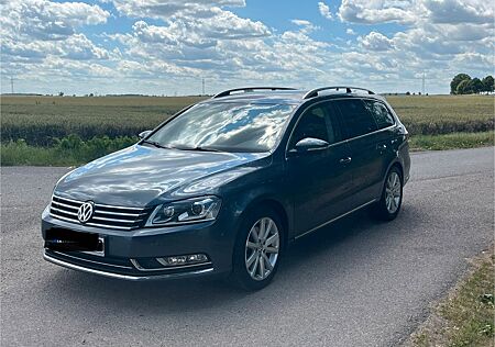 VW Passat Variant Volkswagen 1.8 TSI Highline Variant Highline