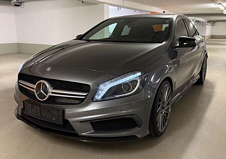 Mercedes-Benz A 45 AMG *Recaro Sitze*Perfor. Abgas*NightPaket