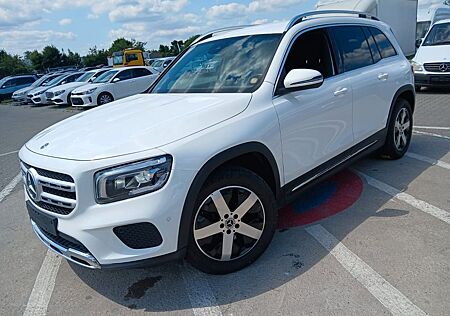 Mercedes-Benz GLB 220d 2.0 190PS/Cam/Leder/ SzHz/Multibeam/AHK