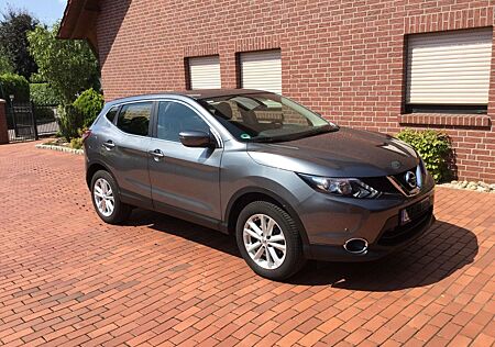 Nissan Qashqai 1.2 DIG-T Acenta Acenta
