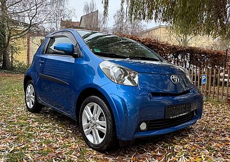 Toyota iQ 1,33-l Automatik 97 PS