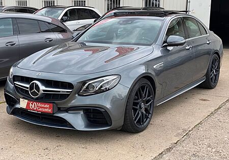 Mercedes-Benz E 63 AMG E63 S AMG 4M+ Panorama_Keramik_Airmatic_KeylessG